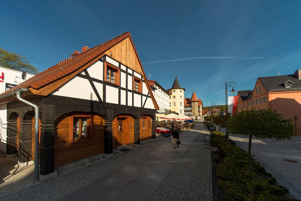 Dobrzynski Resort Topaz Świeradów-Zdrój Exteriör bild